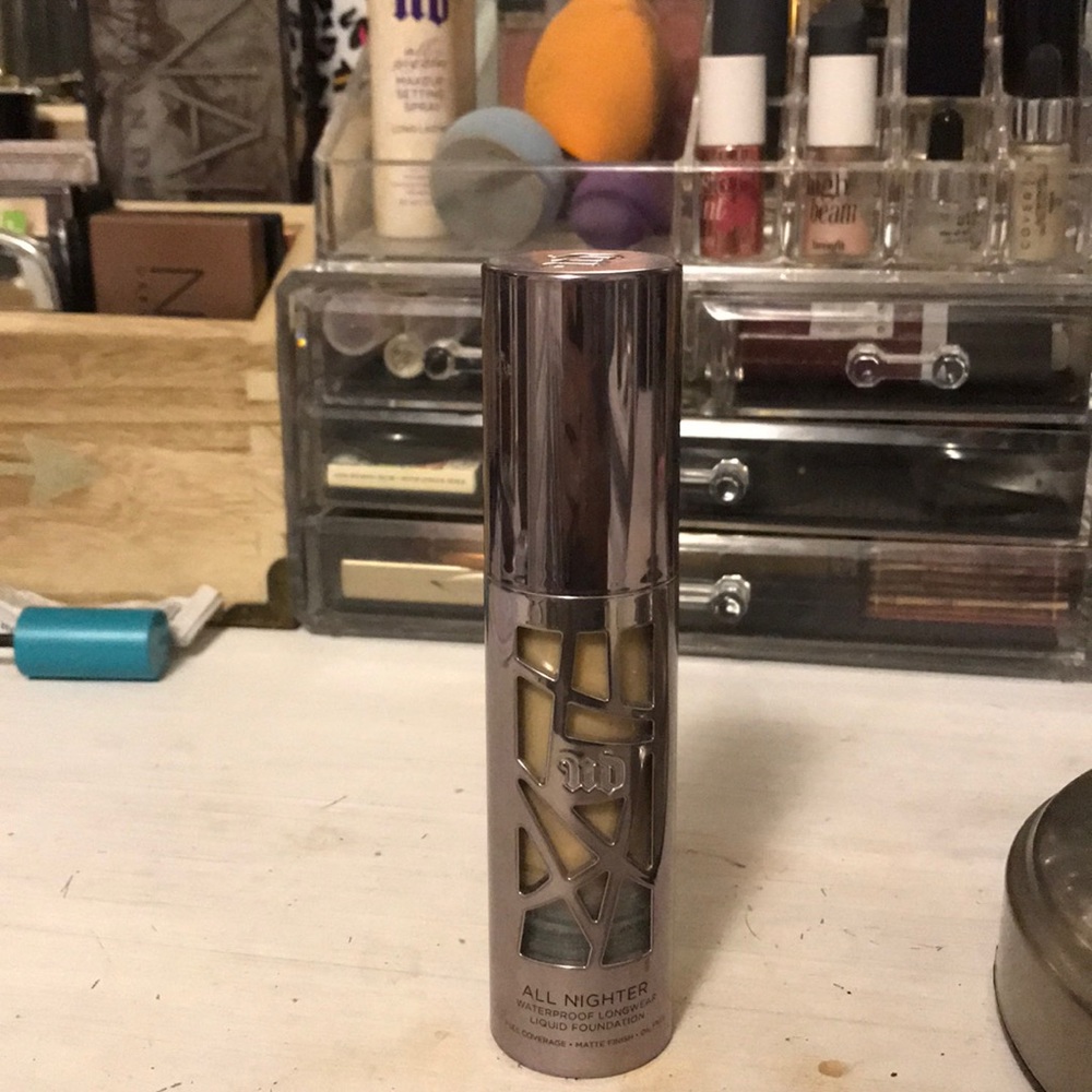 Urban decay all nighter foundation